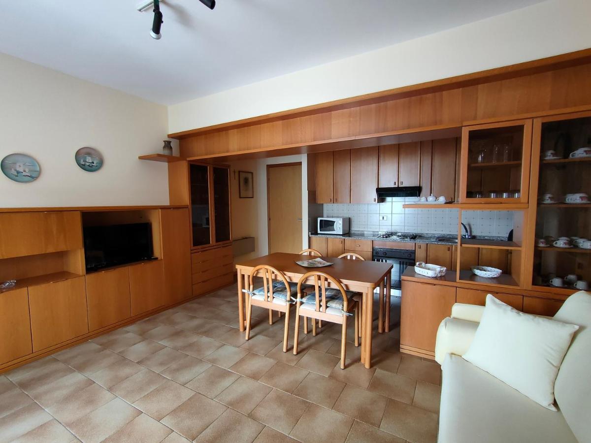 Iseolakerental- Casa Trentapassi Riva di Solto Εξωτερικό φωτογραφία