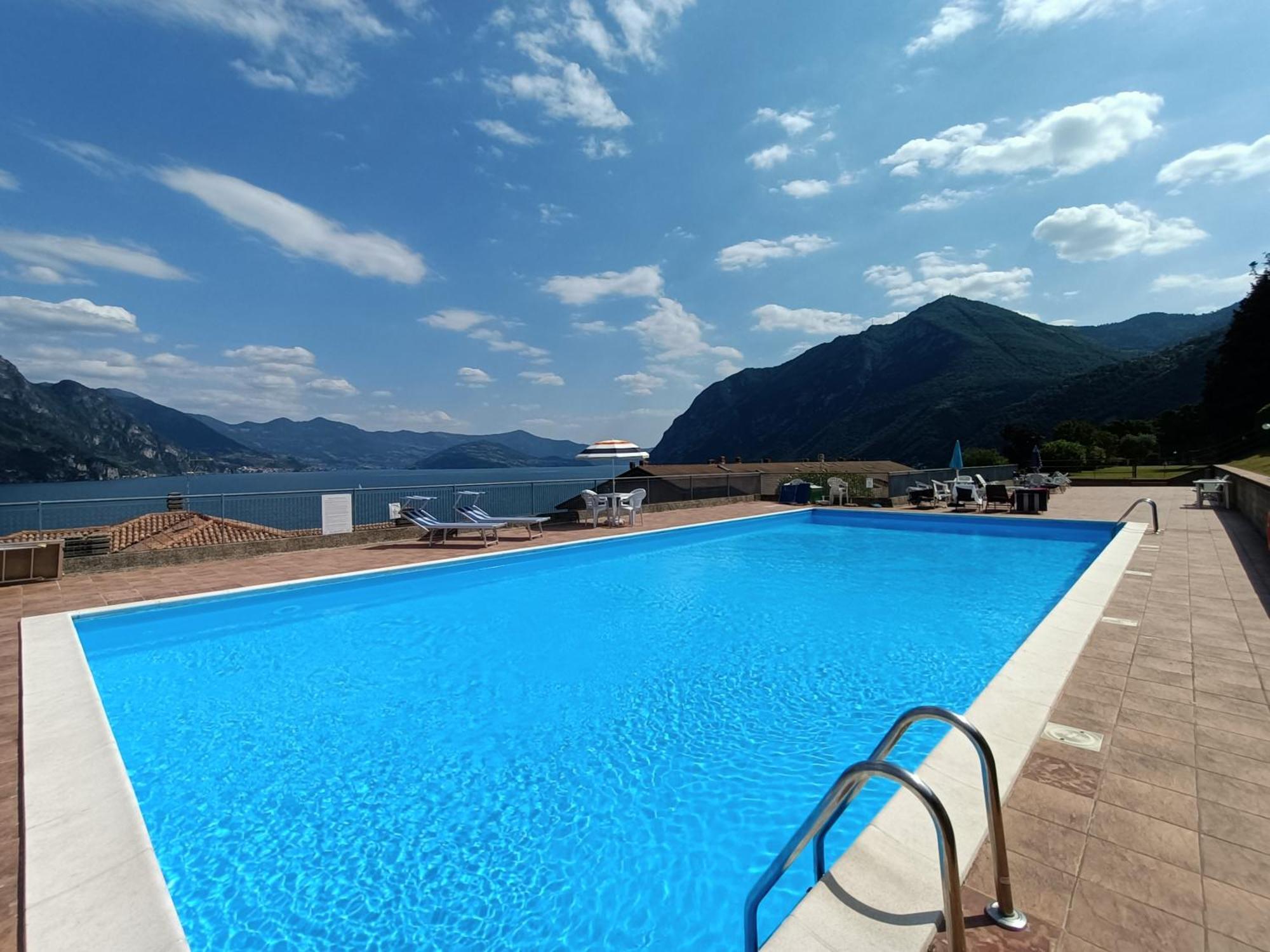 Iseolakerental- Casa Trentapassi Riva di Solto Εξωτερικό φωτογραφία