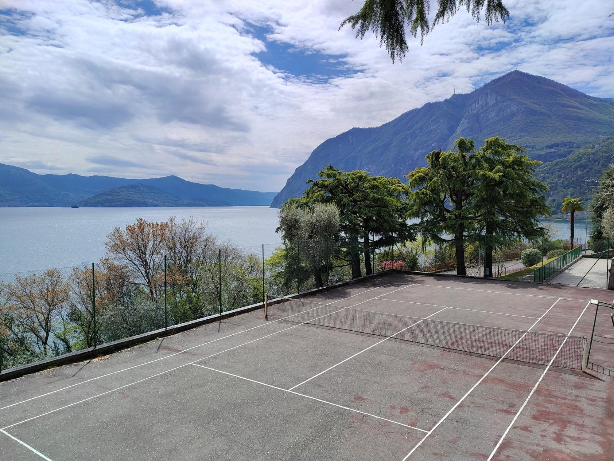 Iseolakerental- Casa Trentapassi Riva di Solto Εξωτερικό φωτογραφία